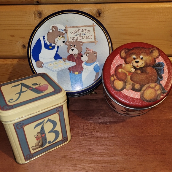 Vintage Teddy Bear Tins Lot: Happiness is Homemade Candy Tin & Hearts, Cat Tin - Picture 1 of 9